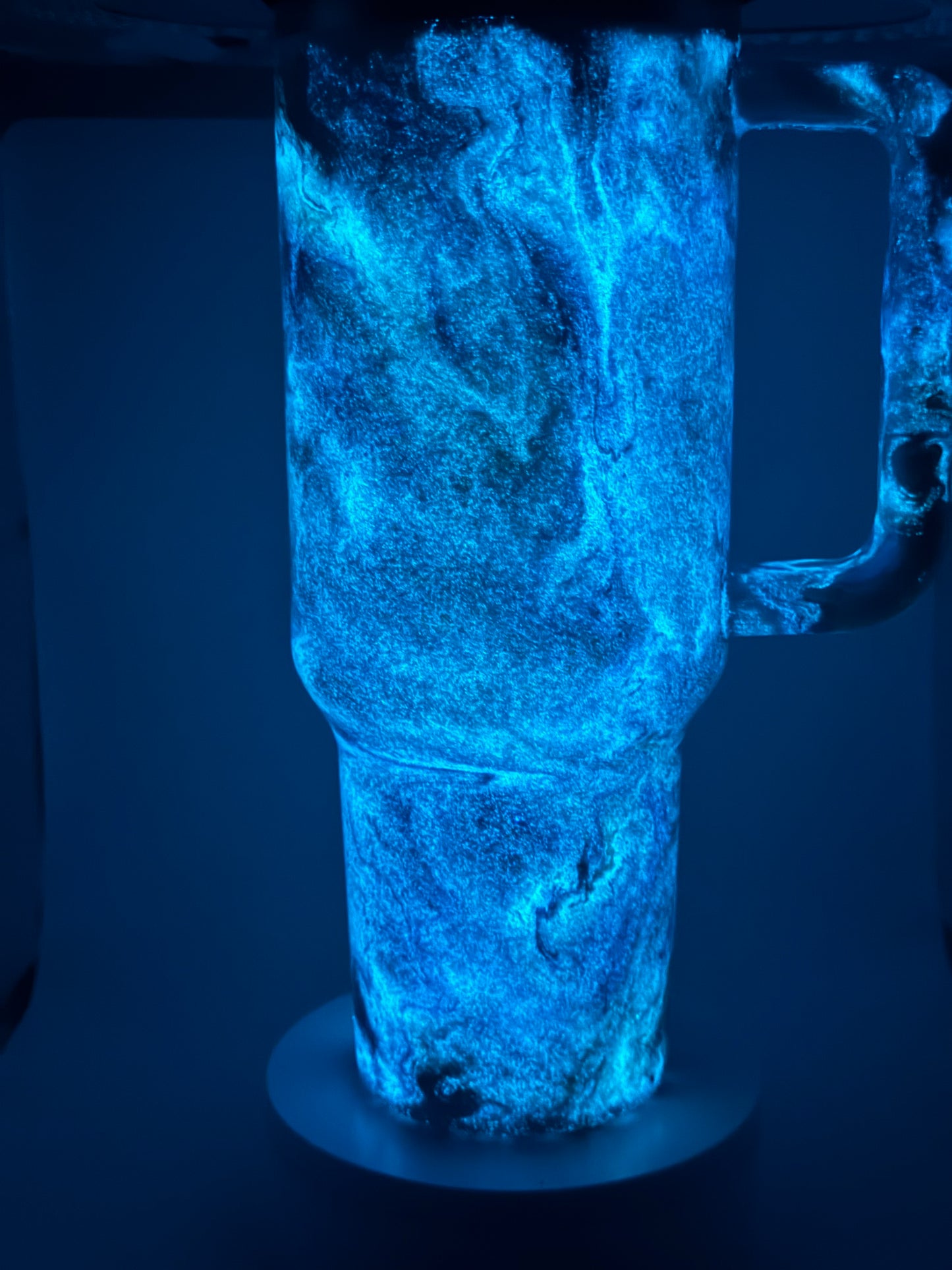 40oz tumbler pastel swirl glows
