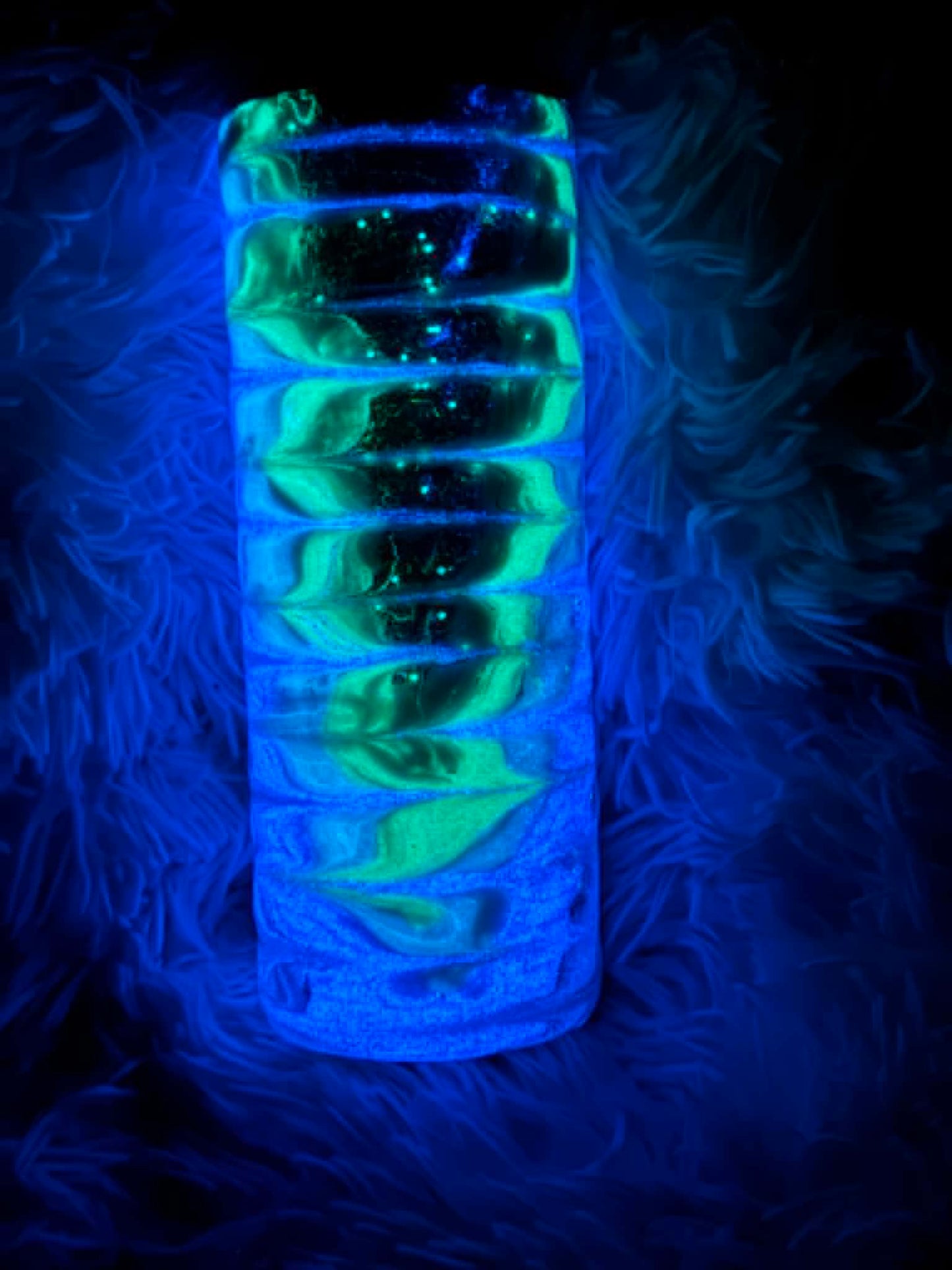 20 oz V Split Angel Wings