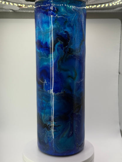 30oz tumble blue swirl glows