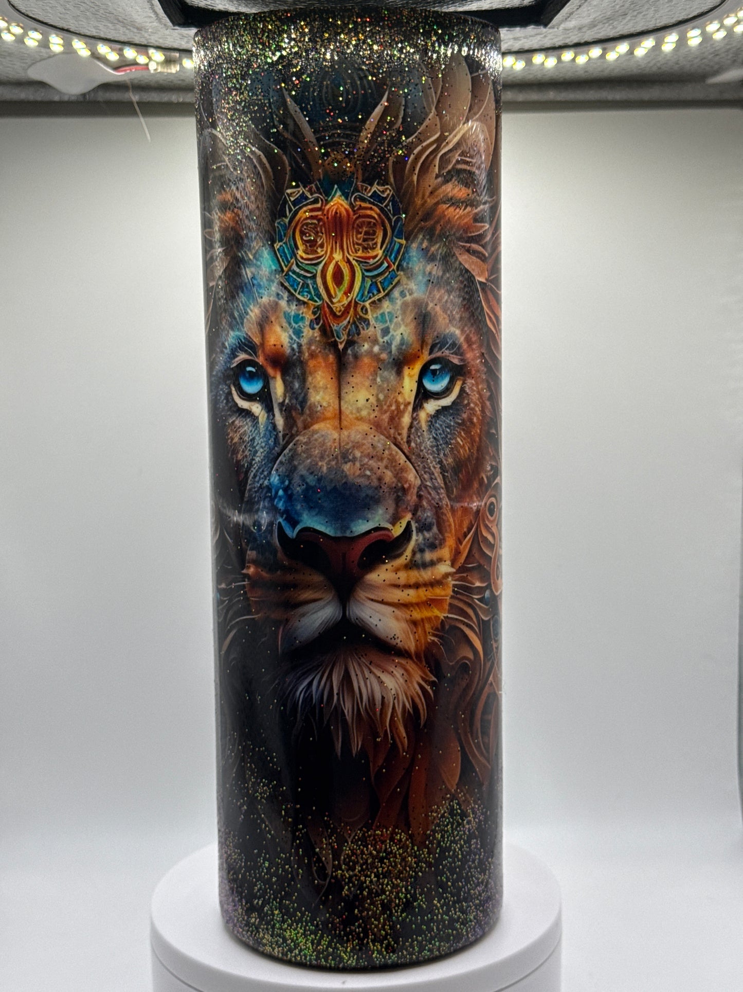 30oz skinny lion tumbler with 3d handle by Kim