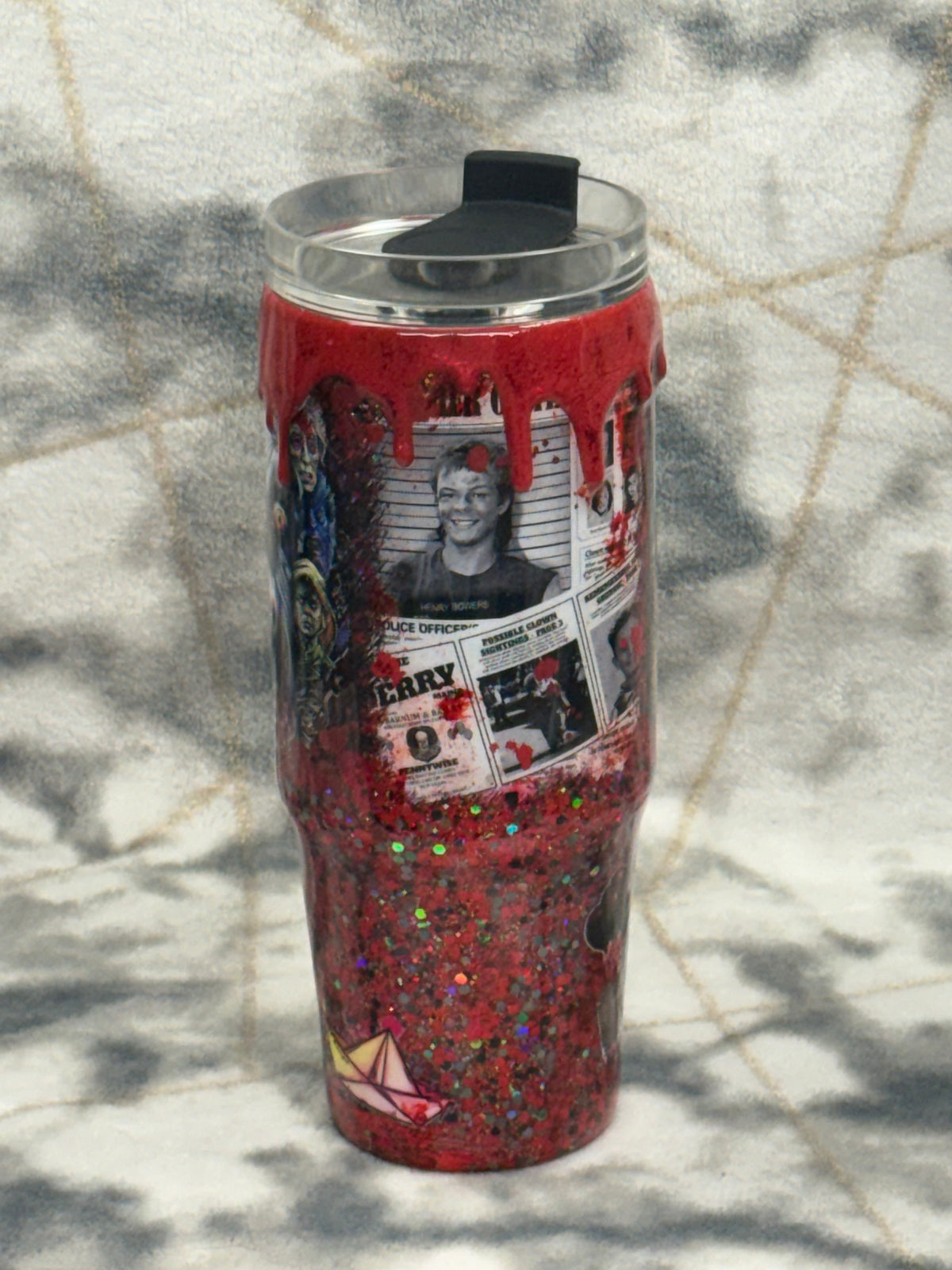 30oz grippy tumbler Pennywise ￼