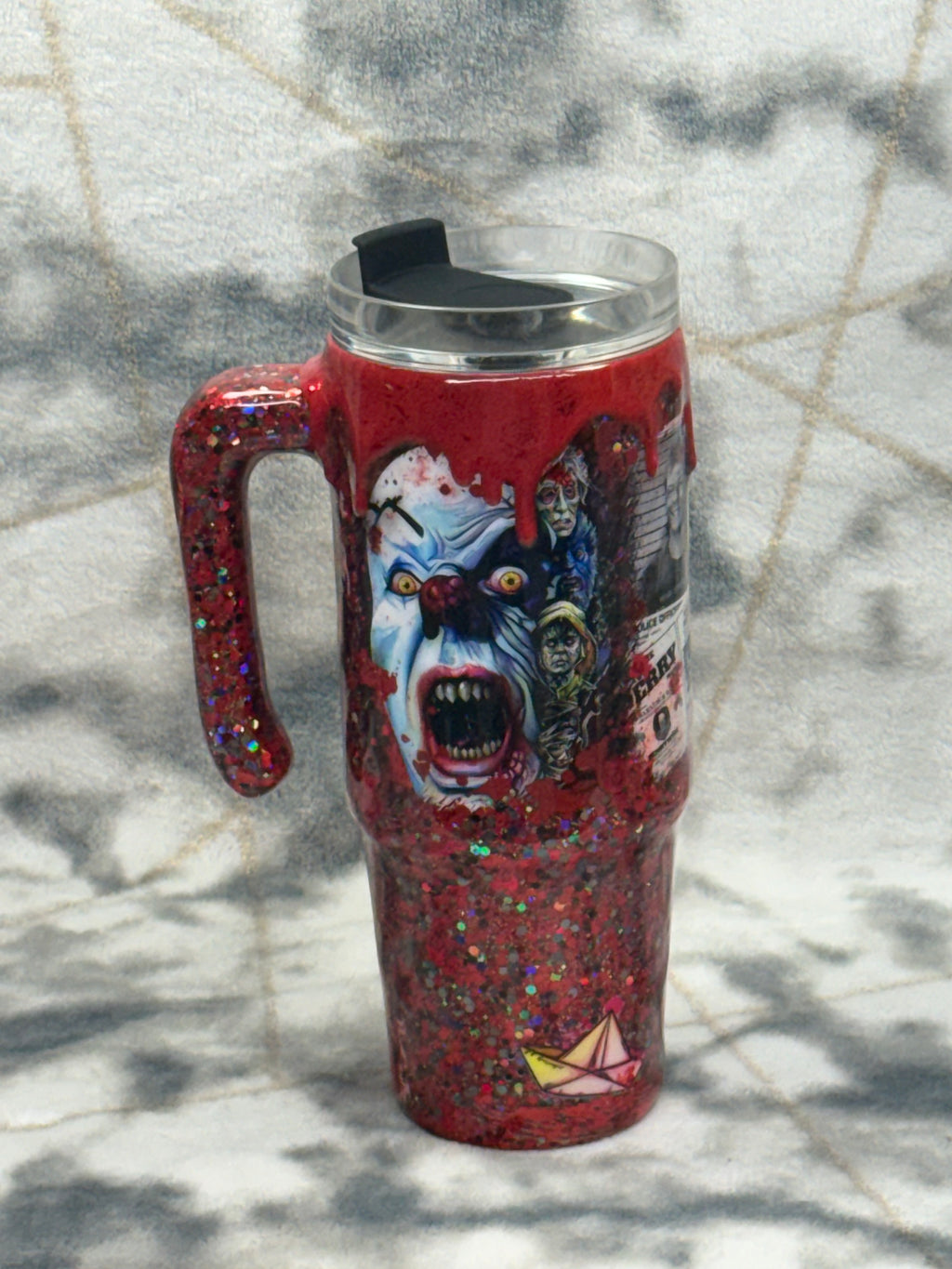 30oz grippy tumbler Pennywise ￼